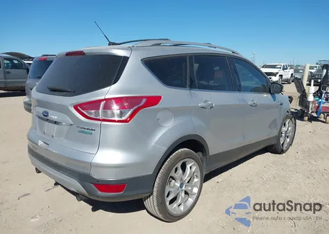 2013 Ford Escape Titanium z USA, uszkodzony, nr VIN 1FMCU0J94DUC93068